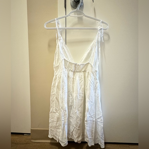 Cottagecore Cute Mini White Sundress with Beading Detail - Picture 2 of 2